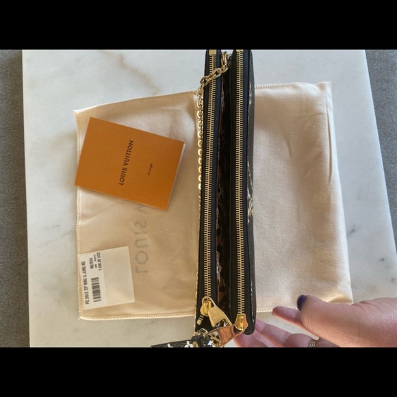 Louis Vuitton jungle pouchette rare! - Picture 3 of 7
